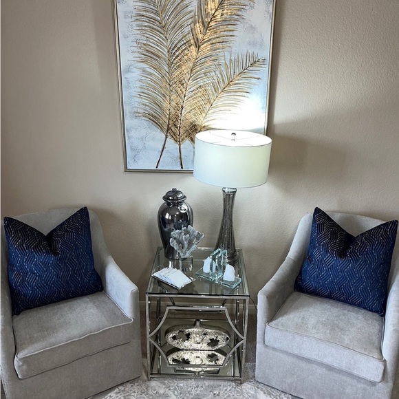 1-NWT CALDEIRA GEO DESIGN
DECORATIVE PILLOWS (Read description for details) - Picture 2 of 13